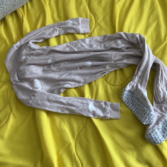 Baby Girl Winter Pajamas - Picture 5 of 7